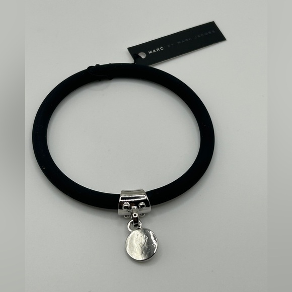 Marc by Marc Jacobs Black Silicone Bracelet with Silver Charm - Picture 2 of 3